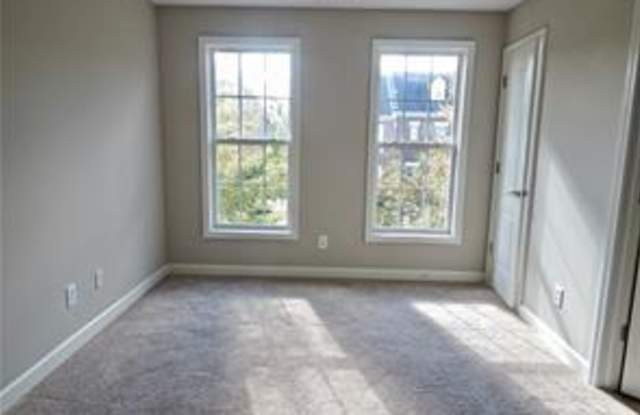 8829 Arbor Creek Drive Gallery 3