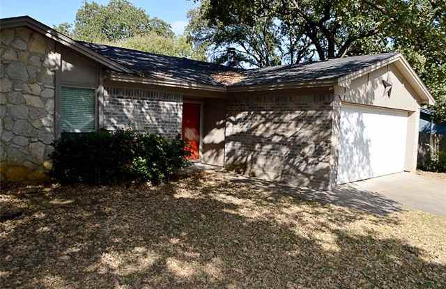 4208 Hunters Court Gallery 2