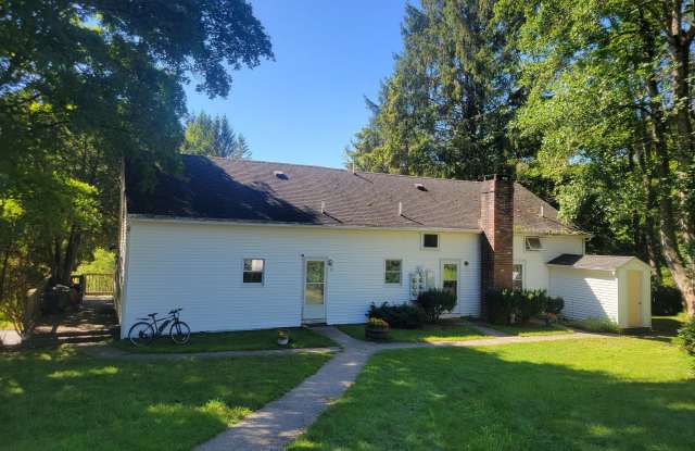 220 Babbitt Hill Road Gallery 1