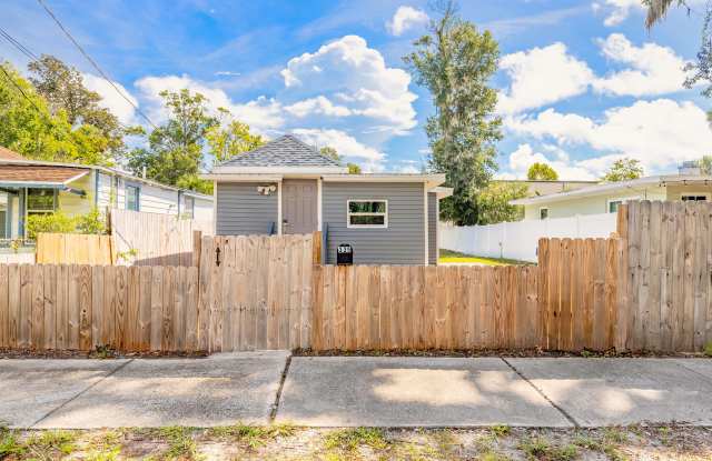 339 Maple St photos photos