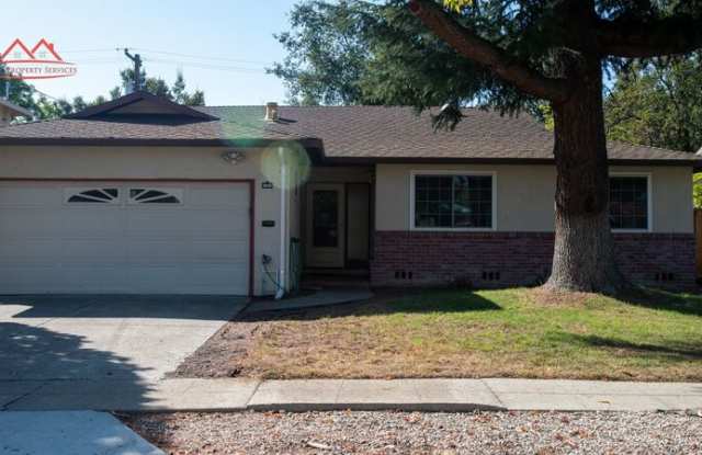 1581 Vireo Avenue Gallery 1
