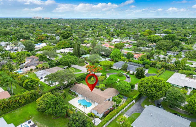 7451 SW 133rd St photos photos