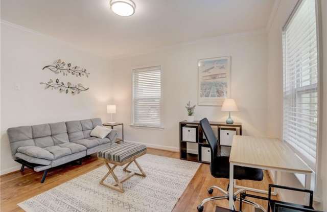 711 Campbell Circle Gallery 3