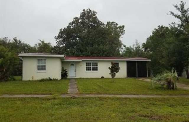 1630 W Waycross Circle - 1630 West Waycross Circle, Deltona, FL 32725