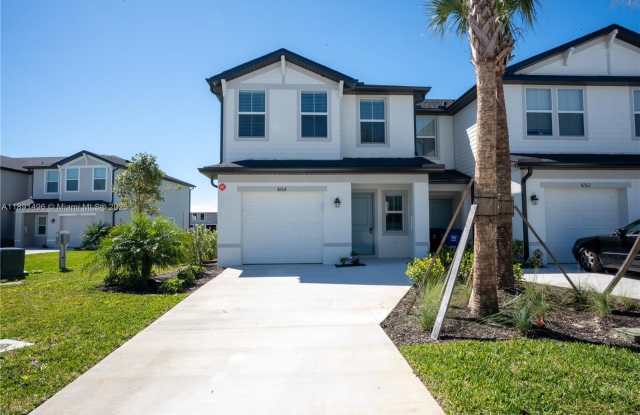 4264 Cirella Court photos photos