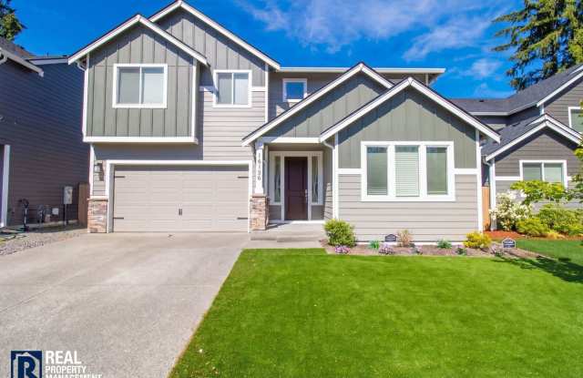 Modern 5-Bedroom Home with Mother-In-Law Suite & Covered Patio! photos photos Modern 5-Bedroom Home with Mother-In-Law Suite & Covered Patio! photos photos