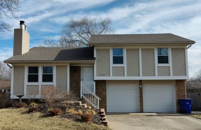 13931 South Raintree Drive - 13931 South Raintree Drive, Olathe, KS 66062