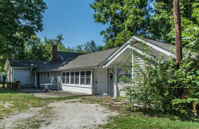 3 Bed 2 Bath House Available for 2027! Gallery 1