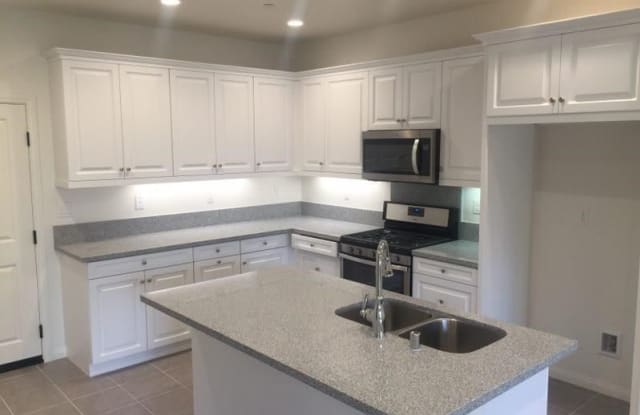 2525 Almeria Lane - 2525 Almeria Ln, Brea, CA 92821