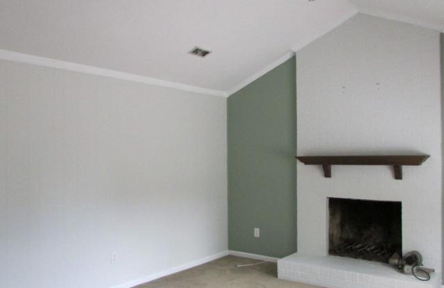 2234 Springwater Drive Gallery 4
