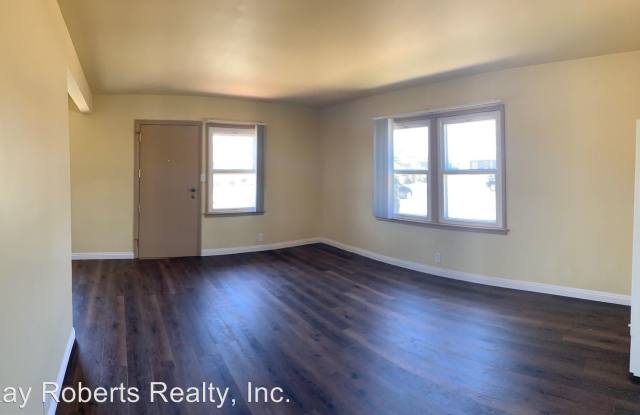 6501 W. 86th Place Gallery 4