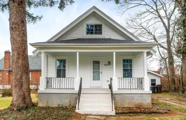 4053 Grove Ave photos photos