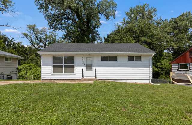 5677 Parchester Dr photos photos