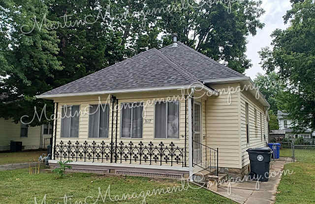 1617 South Barrett Avenue photos photos