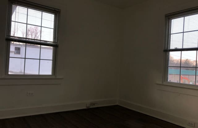 306 N 9th Street Gallery 4