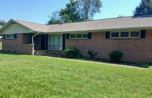 1070 Rushmeade Gallery 3