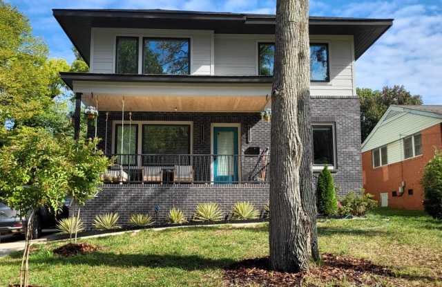 Furnished home in Lincoln Heights photos photos