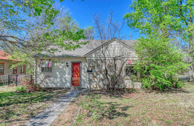 Charming Campus Home! photos photos