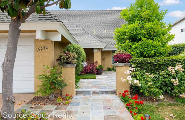 15232 Chalon Circle Gallery 4