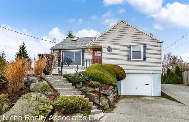 4016 53rd Ave SW - 4016 53rd Avenue Southwest, Seattle, WA 98116