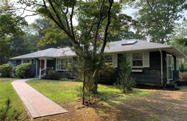 250 Krause Road photos photos
