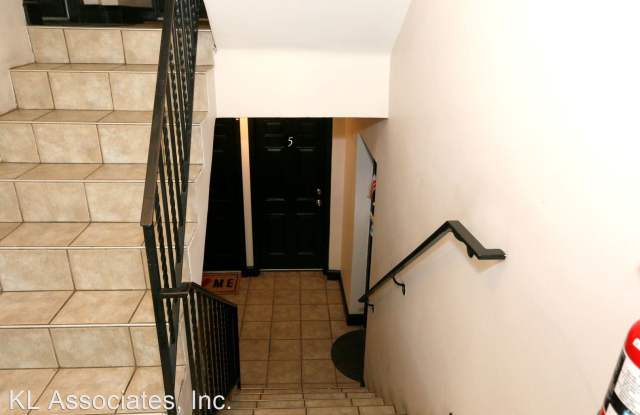 3960 Pennsylvania Ave, SE Unit# T-5 Gallery 3