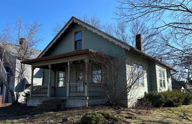 1003 Clinton photos photos