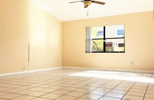 12357 NW 12th Court Gallery 3