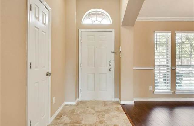 11701 Harbor Road Gallery 2