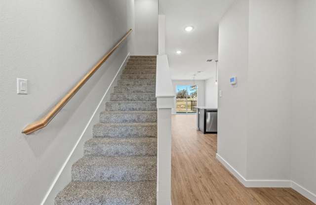 532 Galt Drive Gallery 2