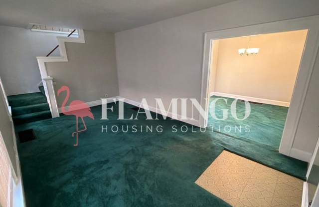 700 Dennison, a charming and well-maintained 3-bedroom, 1-bathroom Gallery 3