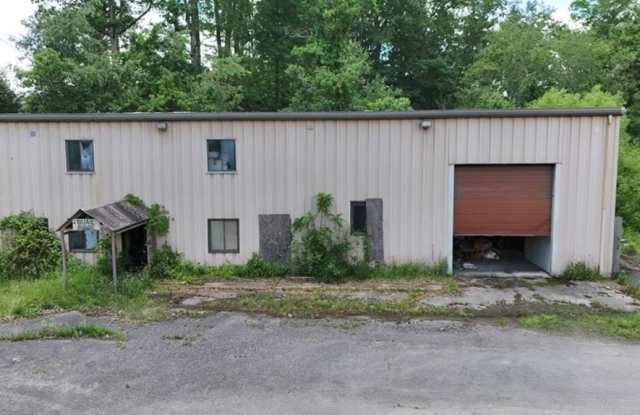 87 Robin Hood Ln. Gallery 3