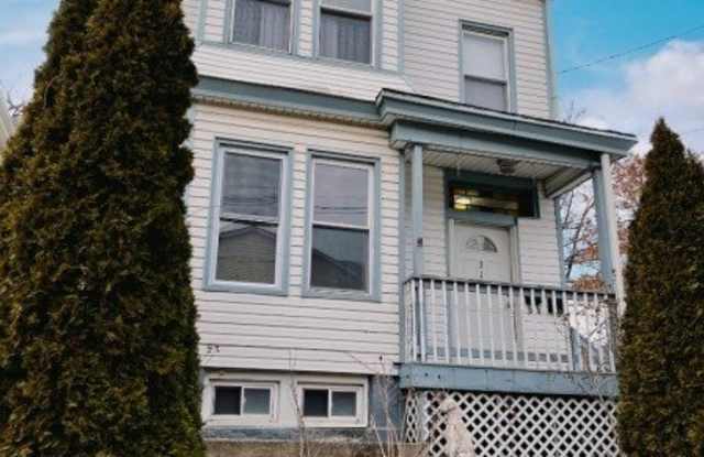 317 N 8th St photos photos
