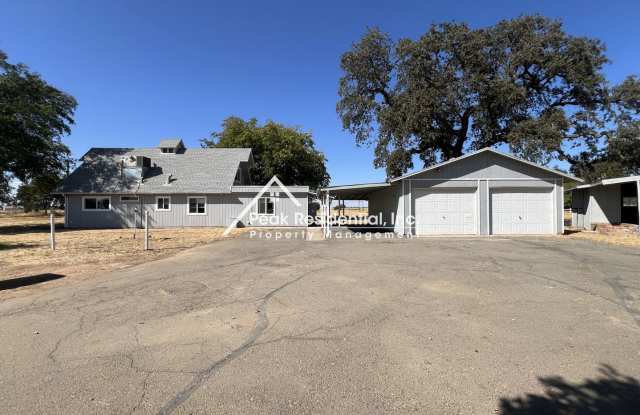 Wonderful 4bd/1.5ba Lincoln Home with Bonus Room! Gallery 3