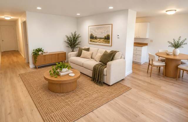 Marine Vista Gallery 1