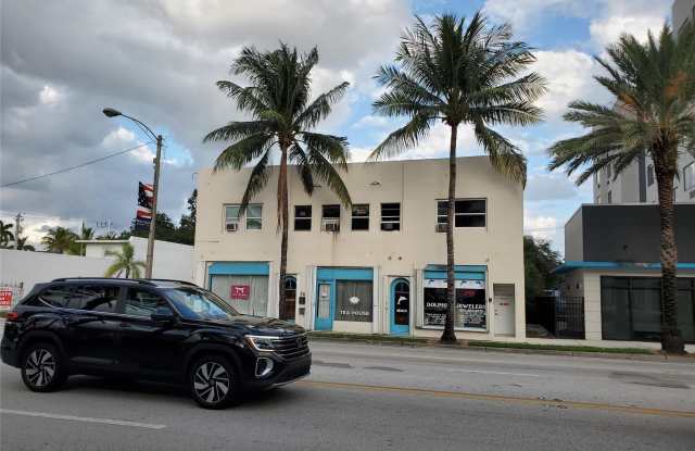 50 N Federal Highway unit: 1 photos photos