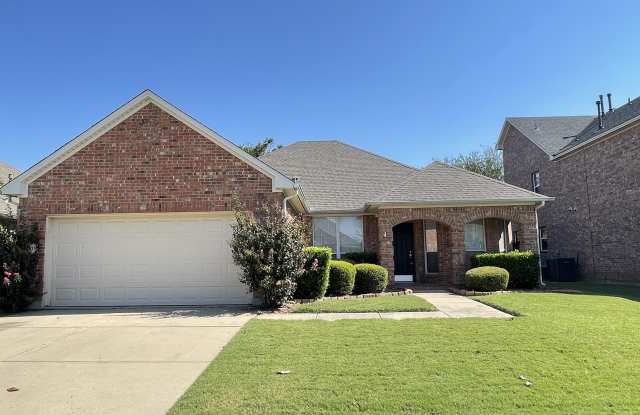 8001 Ranchvale Ln - 8001 Ranchvale Lane, Arlington, TX 76002