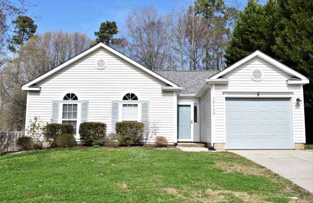 Cute Ranch Style Home - Fenced Yard photos photos