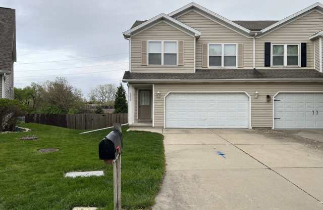 1212 Beacon Hill Court - 1212 Beacon Hill Court, Normal, IL 61761 1212 Beacon Hill Court - 1212 Beacon Hill Court, Normal, IL 61761