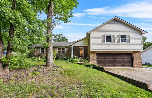 Spacious 4-Bedroom Home with Fenced Yard in Hampton Woods - 5024 Timbrook Lane, Winston-Salem, NC 27103