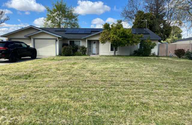 Now Available! In Madera Ranchos - 12290 Road 37, Bonadelle Ranchos-Madera Ranchos, CA 93636