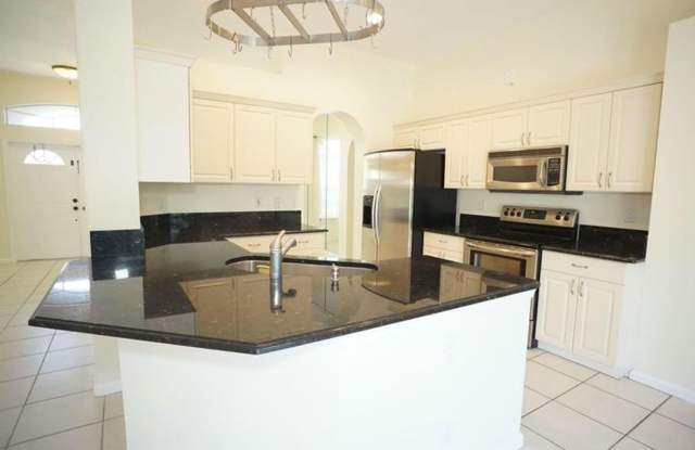 180 Monterey Way, Royal Palm Beach, FL 33411 - 180 Monterey Way, Royal Palm Beach, FL 33411