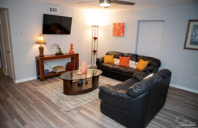 Bayou Breeze Condominiums Gallery 3