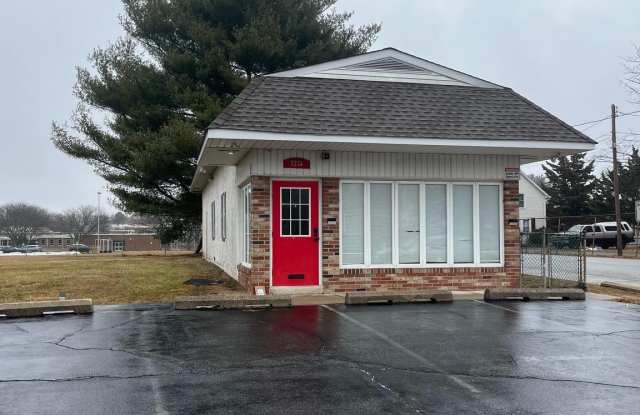 2233 CHICHESTER Avenue photos photos