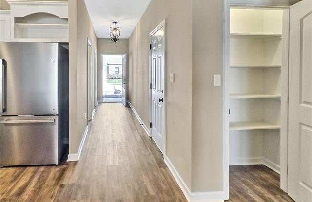 16210 THORNCROWN Lane Gallery 2