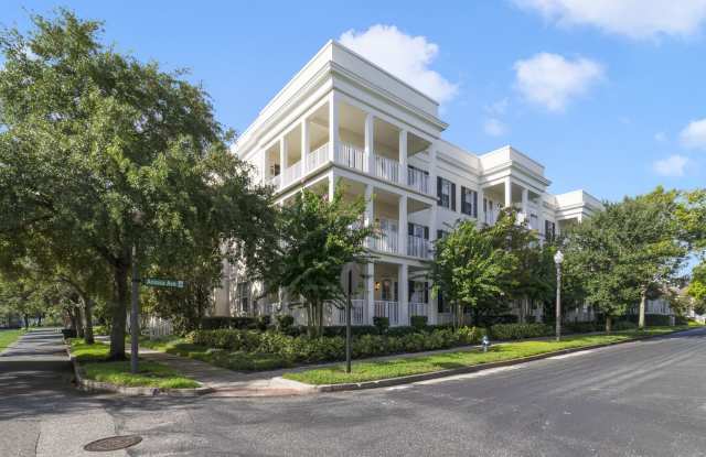 Beautifully maintained 3-bedroom, 2-bath third-floor condo in the heart of Baldwin Park! Gallery 1