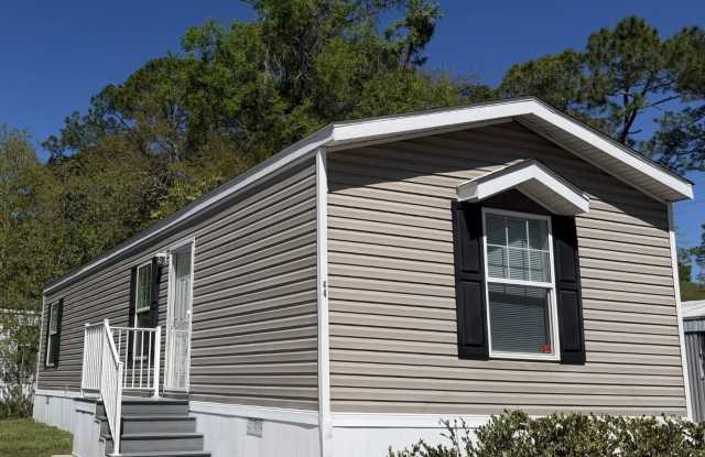 1600 NE 12th Avenue photos photos