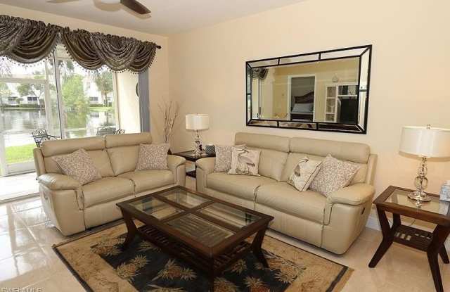 Cypress Glen Condos Gallery 3