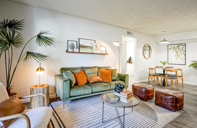 Treehouse Apartments photos photos
