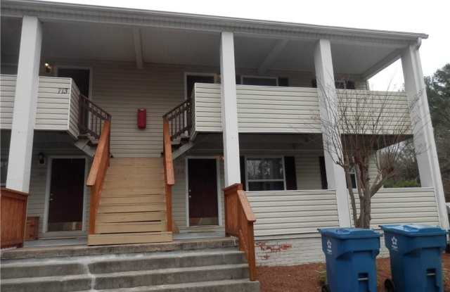 713 E Lexington Road photos photos